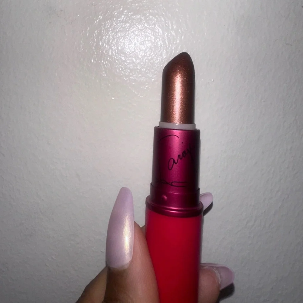 MAC Viva Glam LIPSTICK ~ TARAJI P. HENSON 2 ~ Full Size NEW in BOX - RARE!